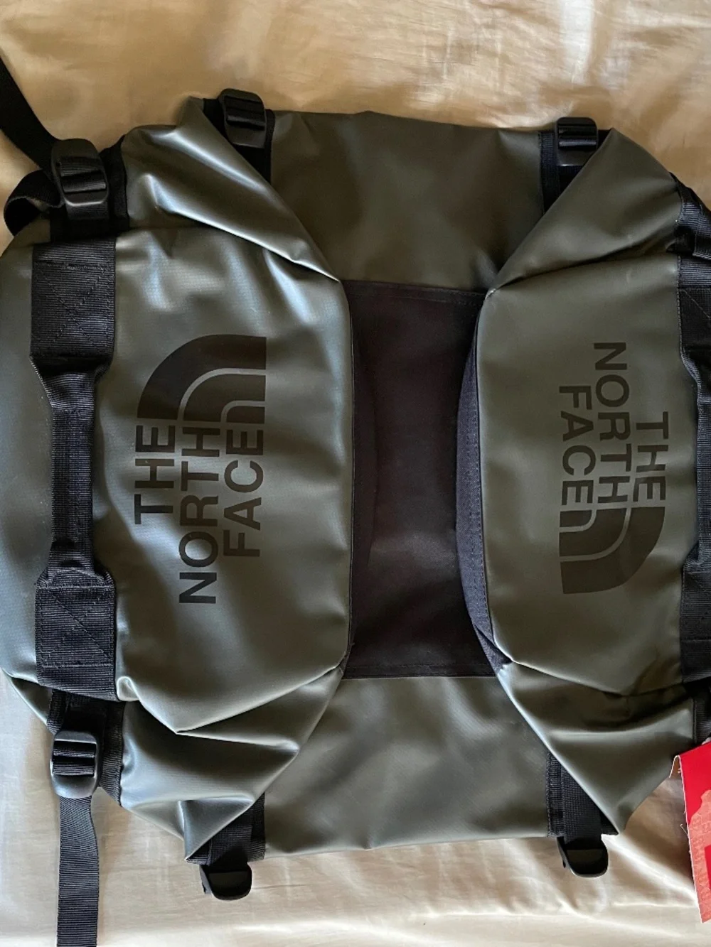 The North Face Base Camp Duffel Bag Small 50 Liters 50L New TNF backback Green